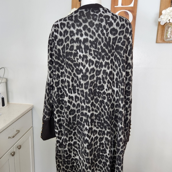 New York Laundry Open Front Leopard Print Long Cardigan - Picture 7 of 11